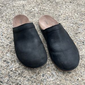 LL Bean leather clogs